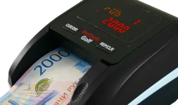 Что показывают на дисплеях автоматические детекторы банкнот?